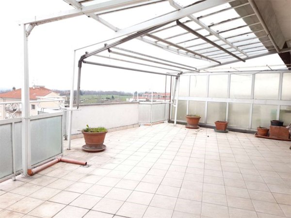 appartamento in affitto a Valenza