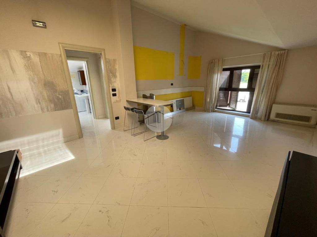 appartamento in affitto a Valenza