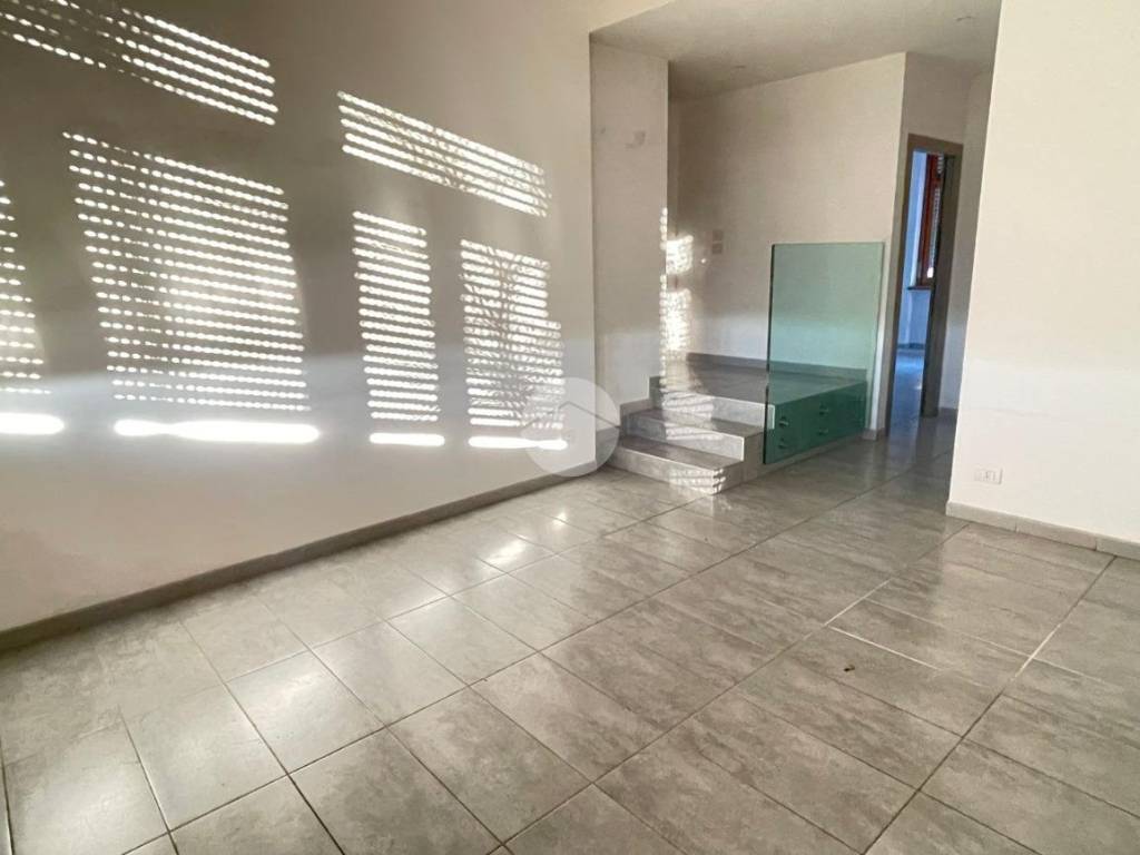 appartamento in affitto a Valenza