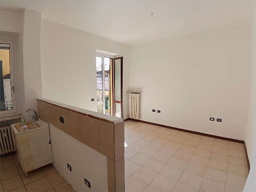 appartamento in affitto a Valenza