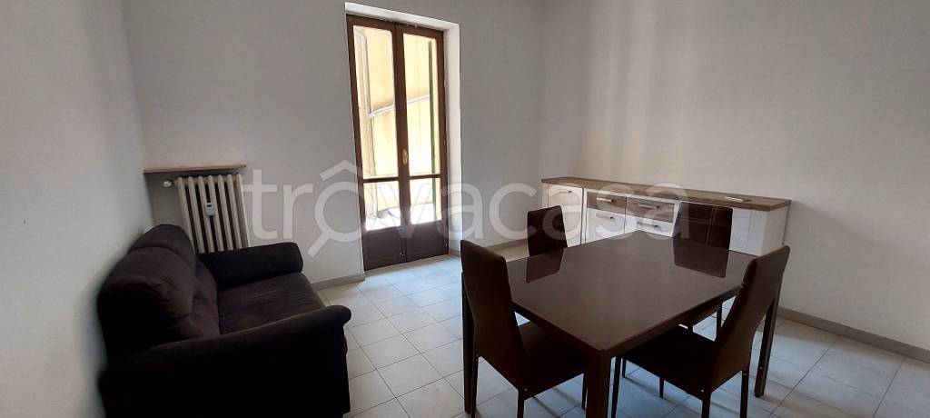 appartamento in affitto a Valenza