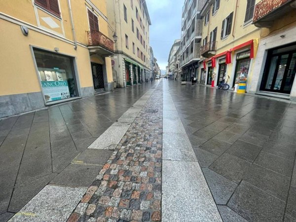 appartamento in affitto a Valenza