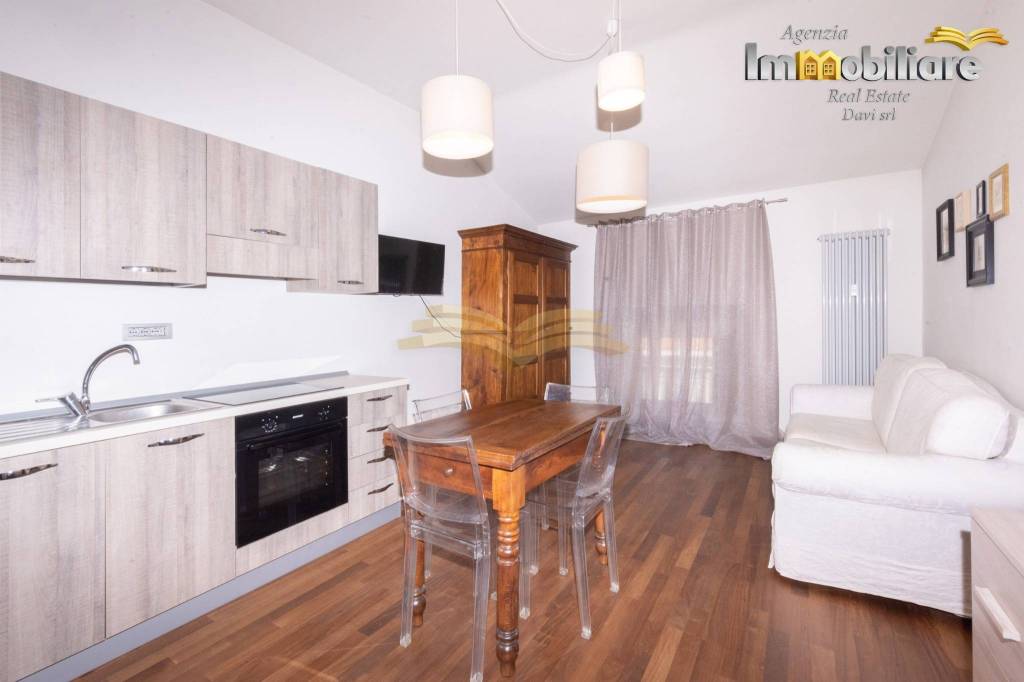 appartamento in affitto a Valenza