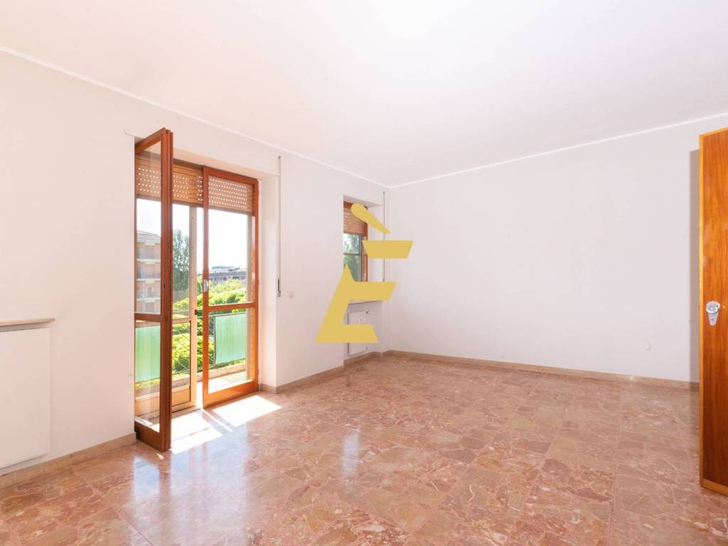 appartamento in affitto a Valenza