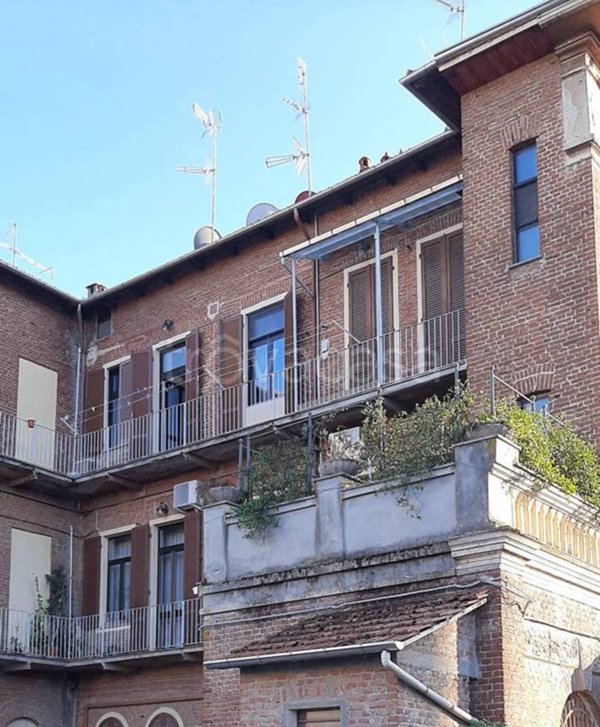 appartamento in affitto a Valenza