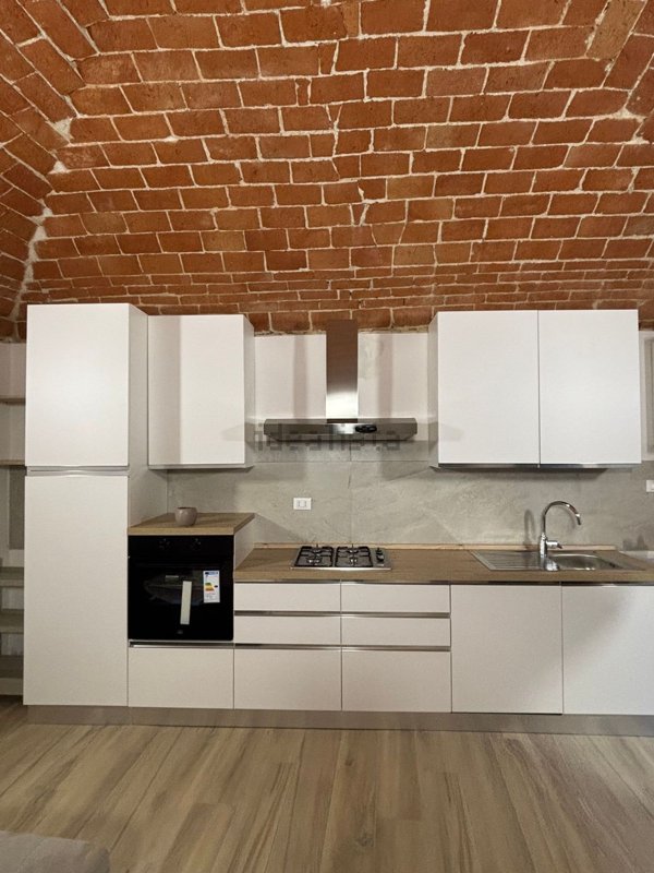 appartamento in affitto a Valenza