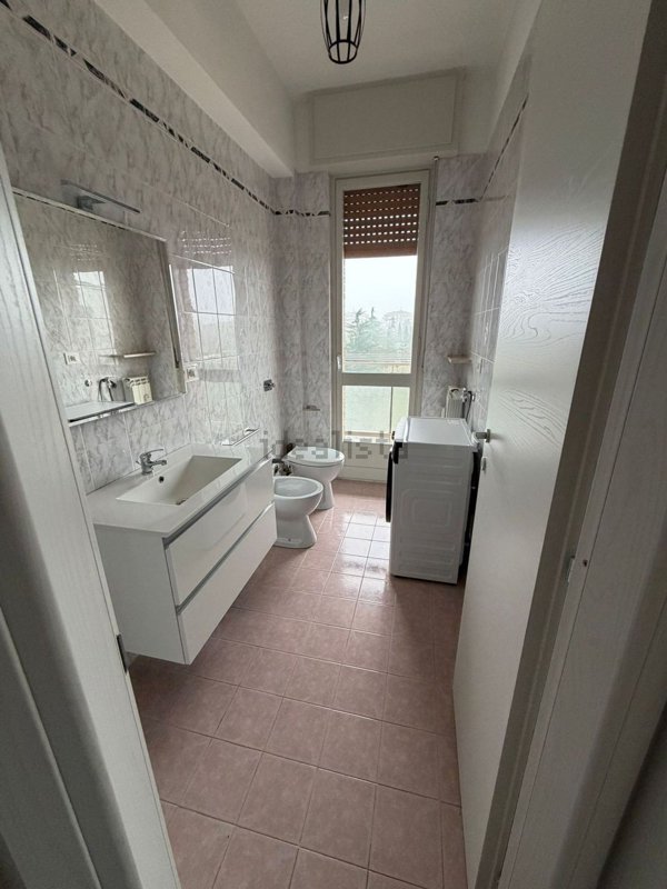 appartamento in affitto a Valenza