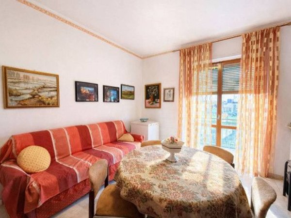 appartamento in affitto a Valenza