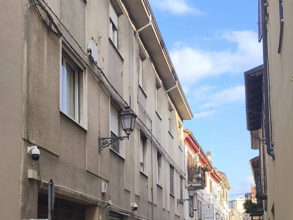 appartamento in affitto a Valenza