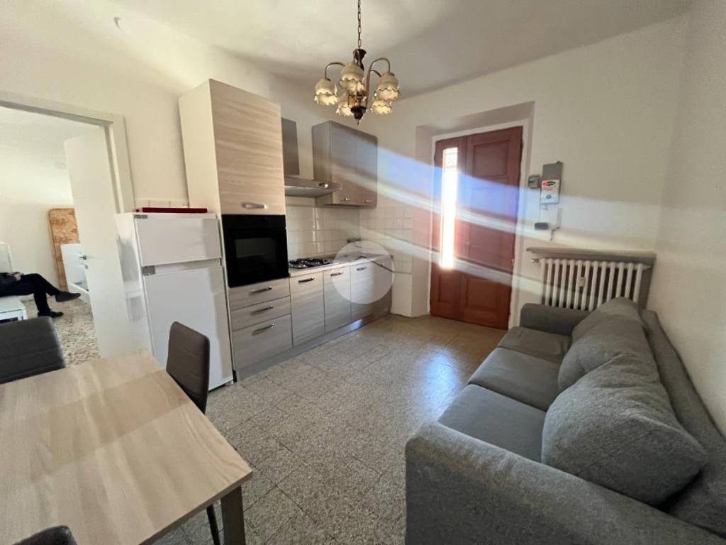 appartamento in affitto a Valenza