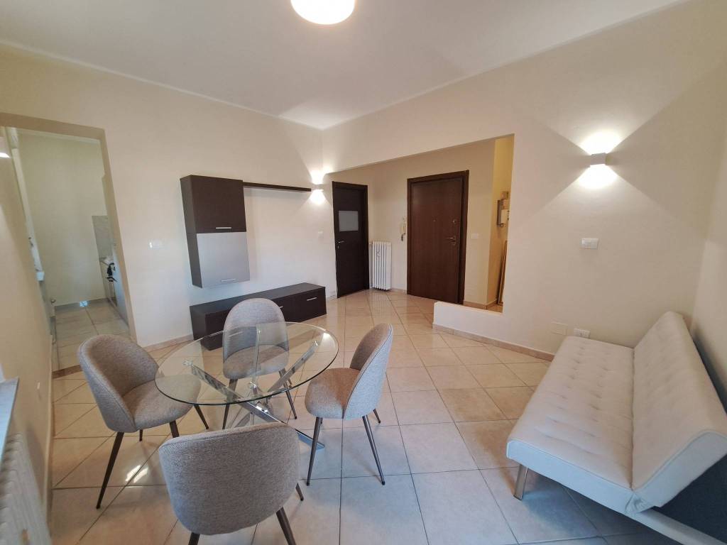 appartamento in affitto a Valenza