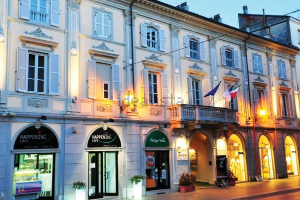 appartamento in affitto a Valenza