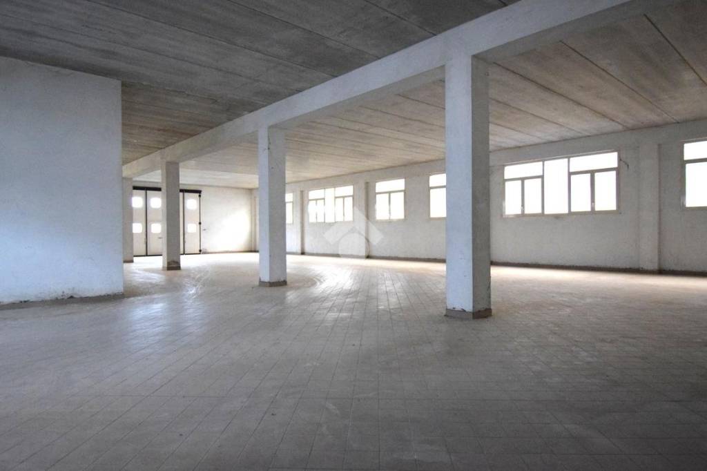 locale commerciale in affitto a Cattolica