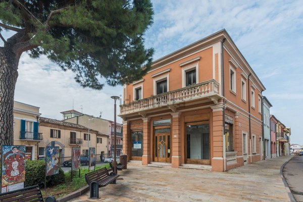 locale commerciale in affitto a Cattolica