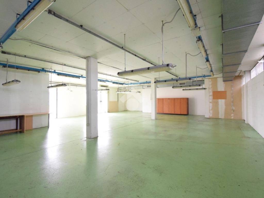 ufficio in affitto a Coriano in zona Sant'Andrea in Besanigo