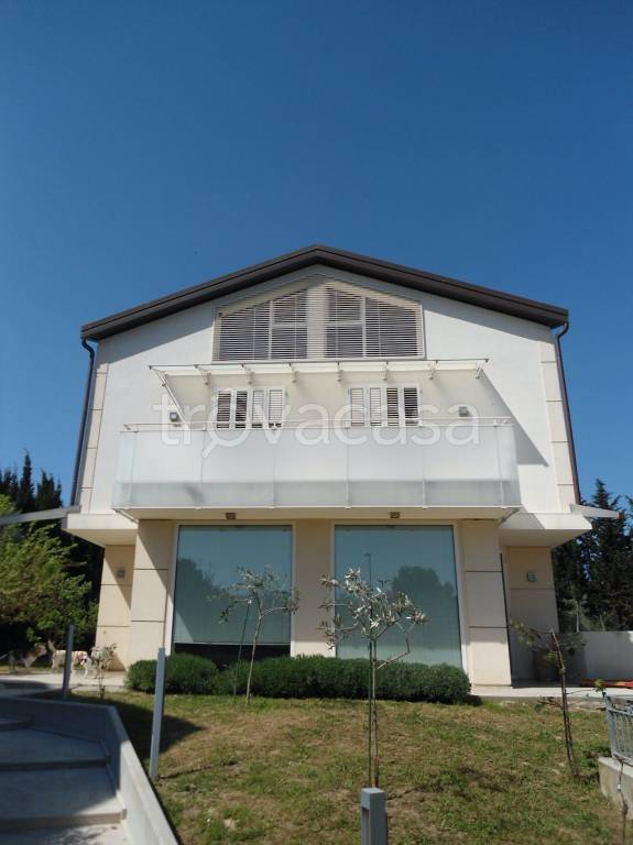 casa indipendente in affitto a Misano Adriatico in zona Scacciano