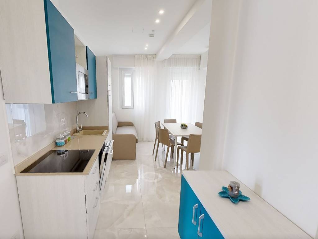 appartamento in affitto a Riccione in zona Alba