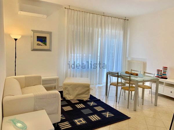 appartamento in affitto a Riccione in zona Alba