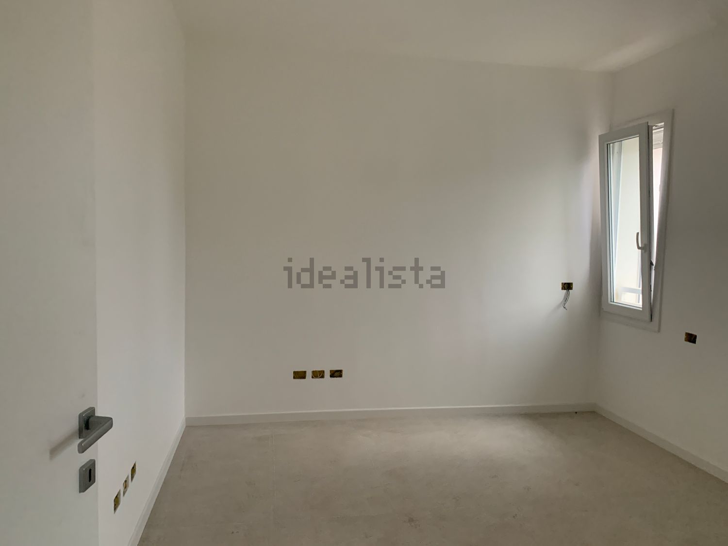 ufficio in affitto a Riccione