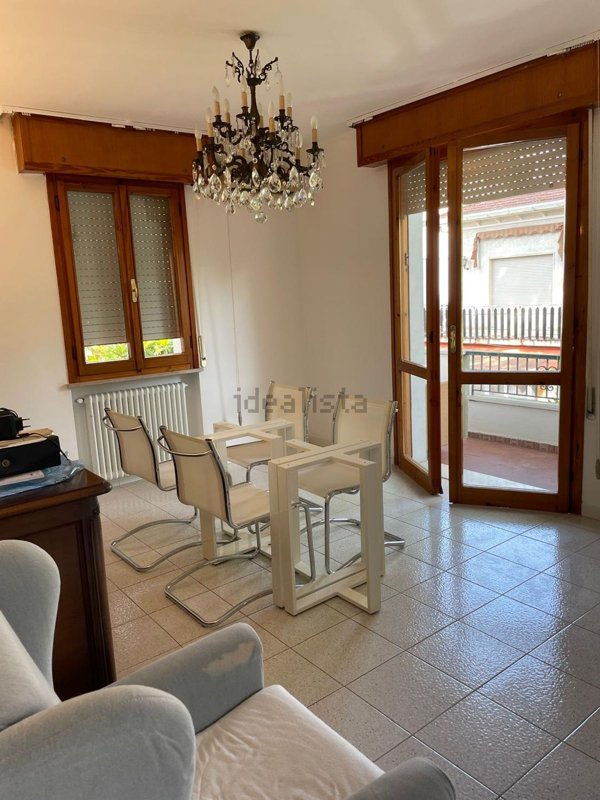 appartamento in affitto a Riccione in zona Alba