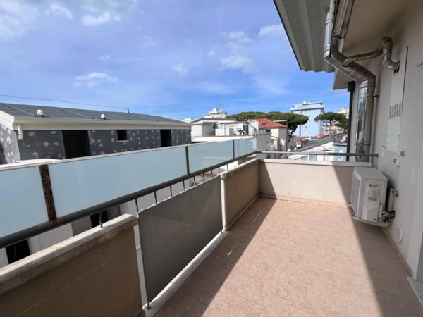 appartamento in affitto a Riccione in zona Alba