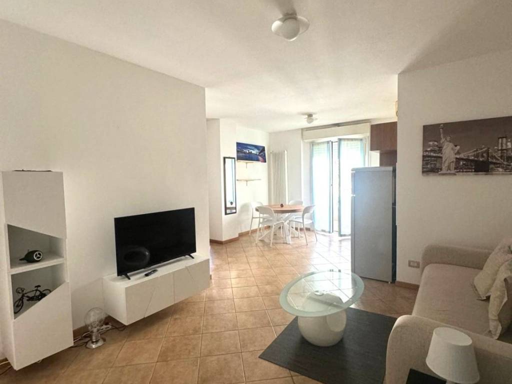 appartamento in affitto a Riccione in zona Marano