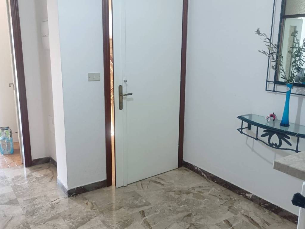 appartamento in affitto a Riccione in zona Alba