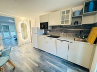 appartamento in affitto a Riccione in zona Alba