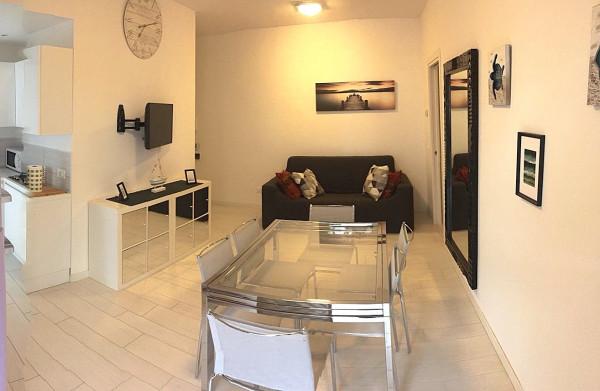 appartamento in affitto a Riccione in zona Alba