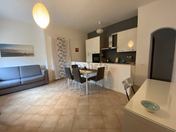 appartamento in affitto a Riccione in zona Alba