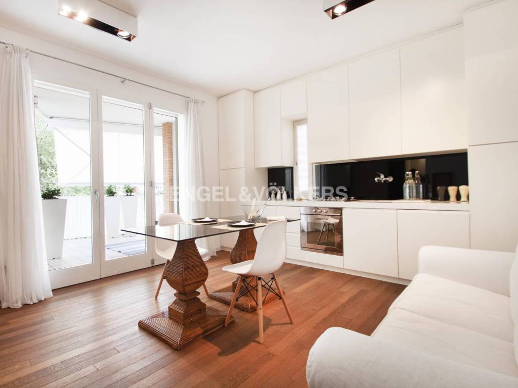 appartamento in affitto a Riccione in zona Centro Storico