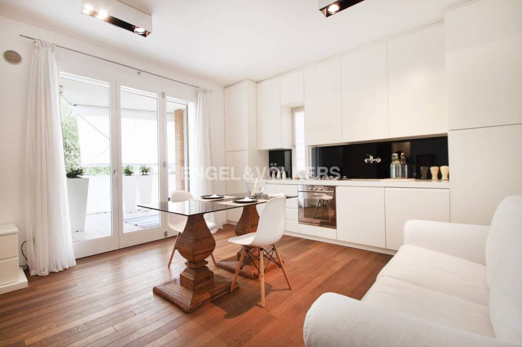 appartamento in affitto a Riccione in zona Centro Storico