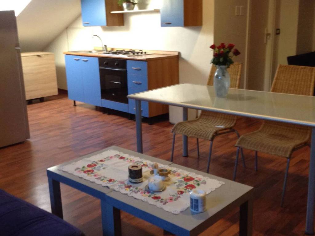 appartamento in affitto a Riccione in zona Alba