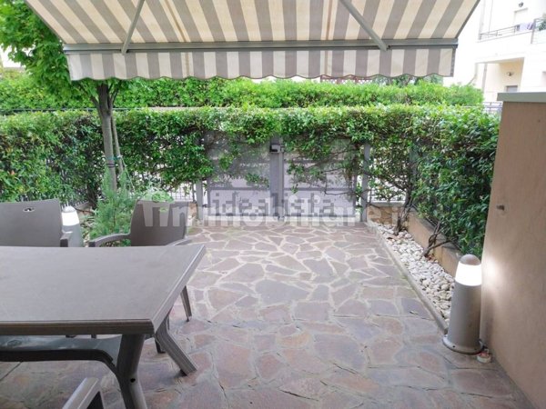 appartamento in affitto a Riccione in zona Alba