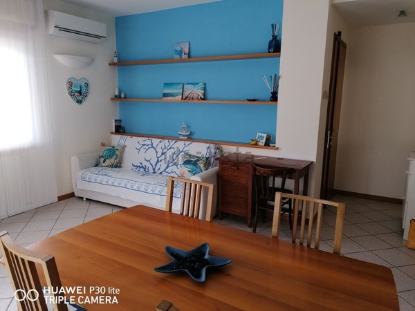 appartamento in affitto a Riccione in zona Alba