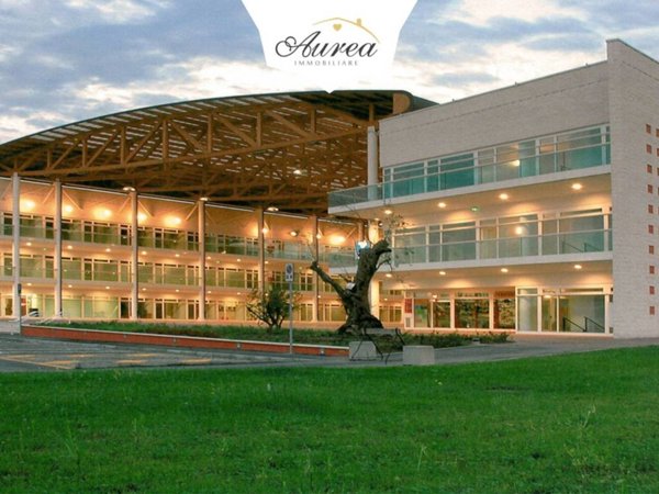 ufficio in affitto a Riccione