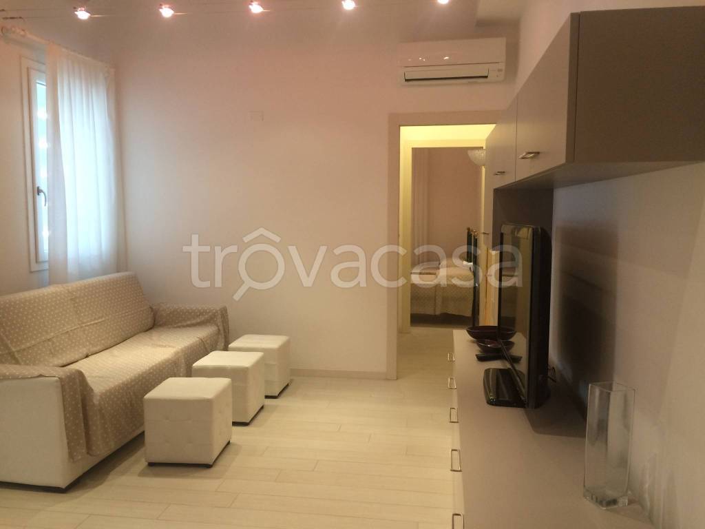 appartamento in affitto a Riccione