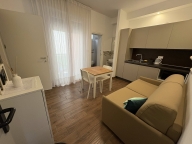 appartamento in affitto a Riccione in zona Alba