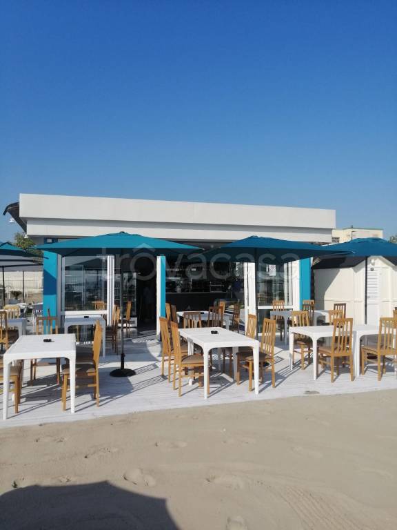 negozio in affitto a Riccione