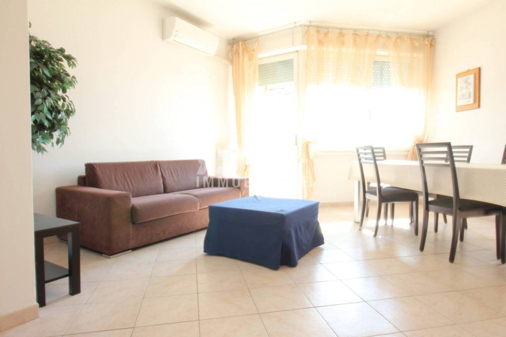 appartamento in affitto a Riccione in zona Centro Storico