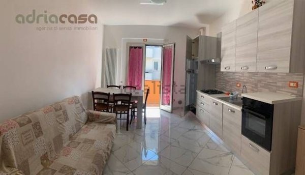 appartamento in affitto a Riccione in zona Alba