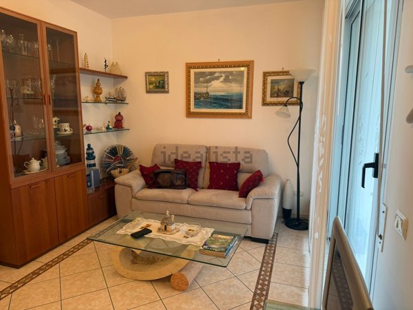 appartamento in affitto a Riccione in zona Alba