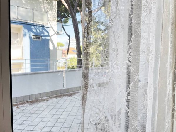 appartamento in affitto a Riccione in zona Alba