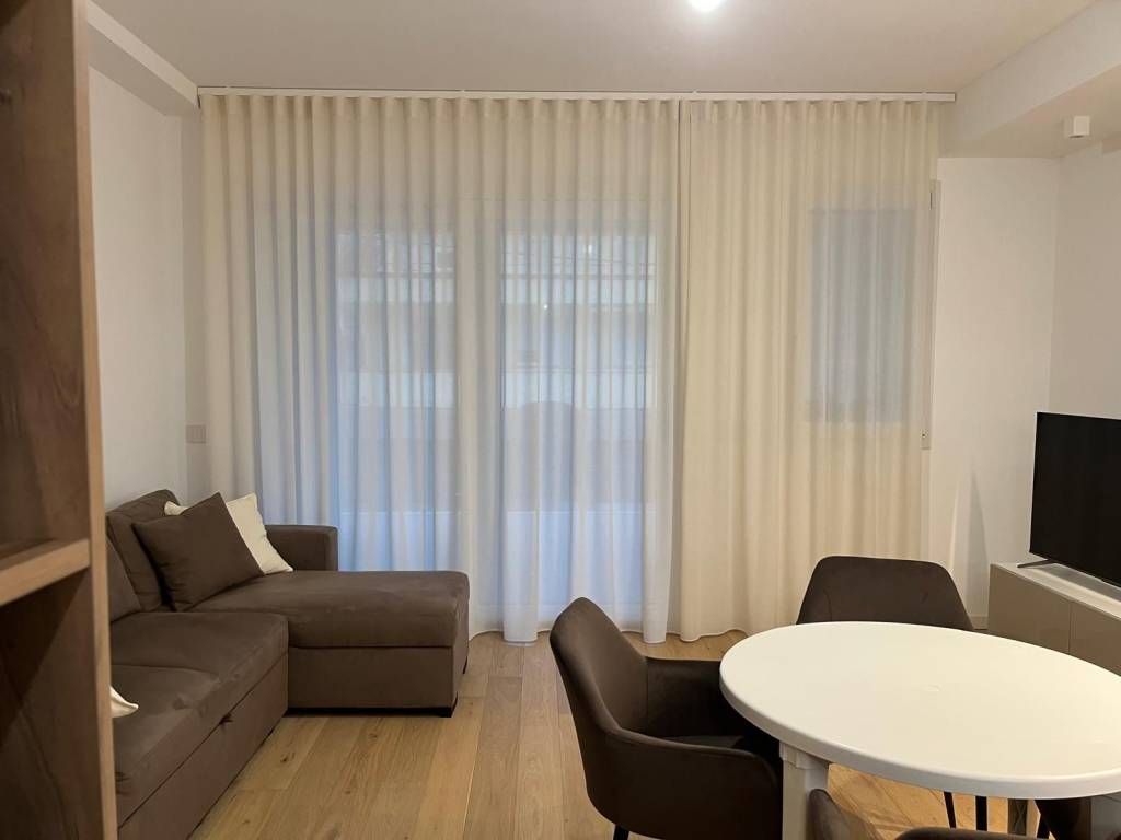 appartamento in affitto a Riccione in zona Alba