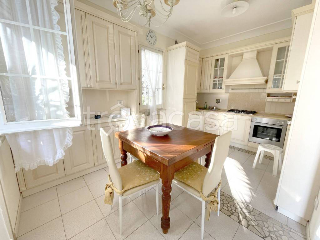 casa indipendente in affitto a Riccione