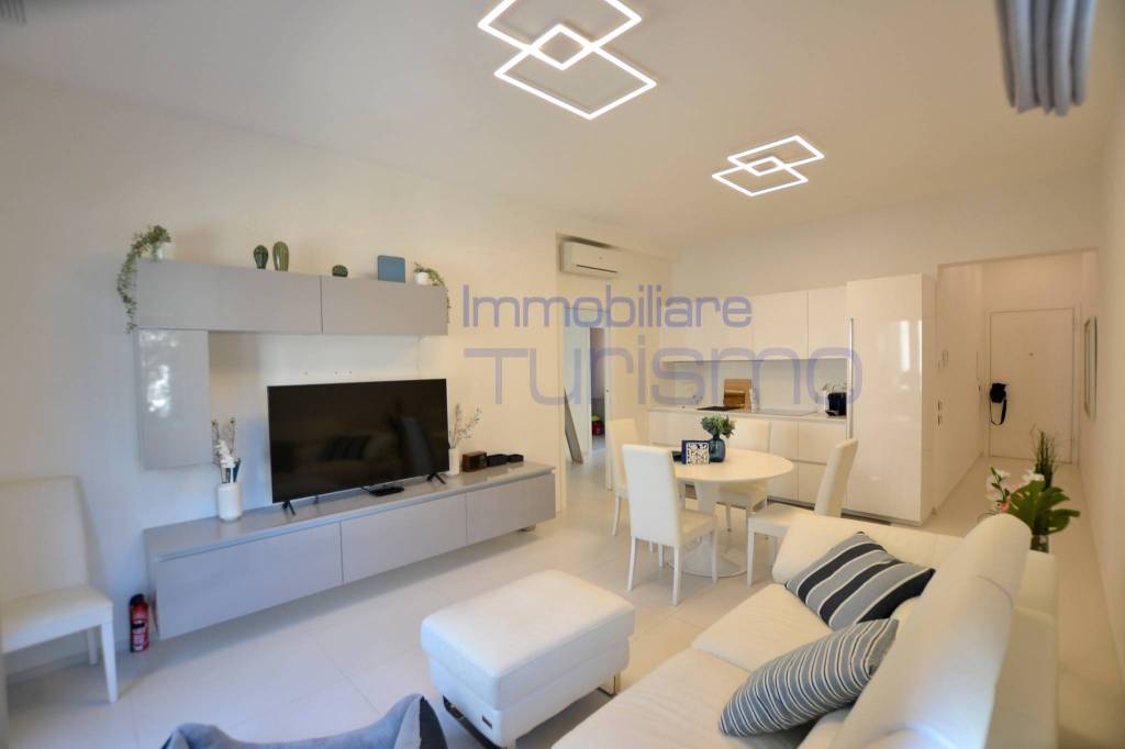 appartamento in affitto a Riccione in zona Centro Storico