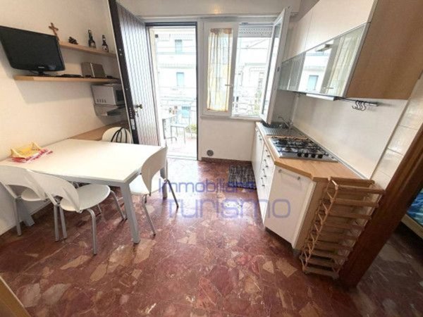 appartamento in affitto a Riccione in zona Alba