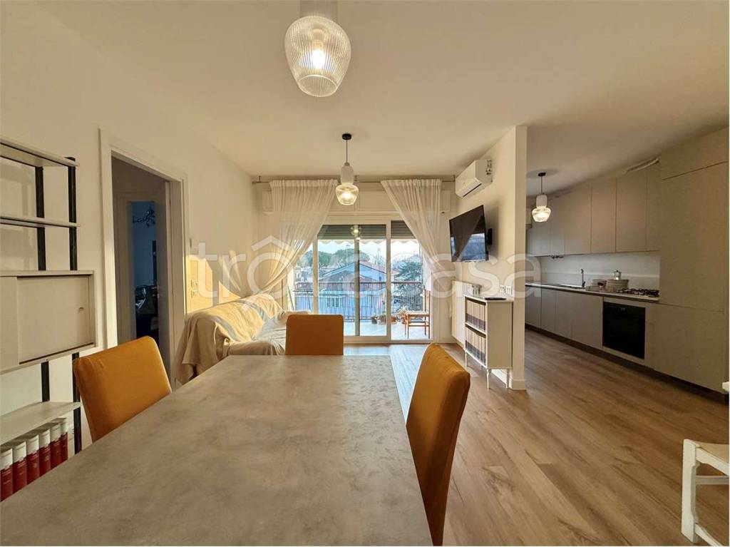 appartamento in affitto a Riccione