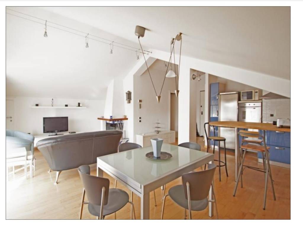 appartamento in affitto a Riccione in zona Alba