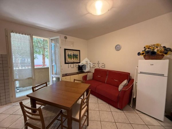 appartamento in affitto a Riccione in zona Alba